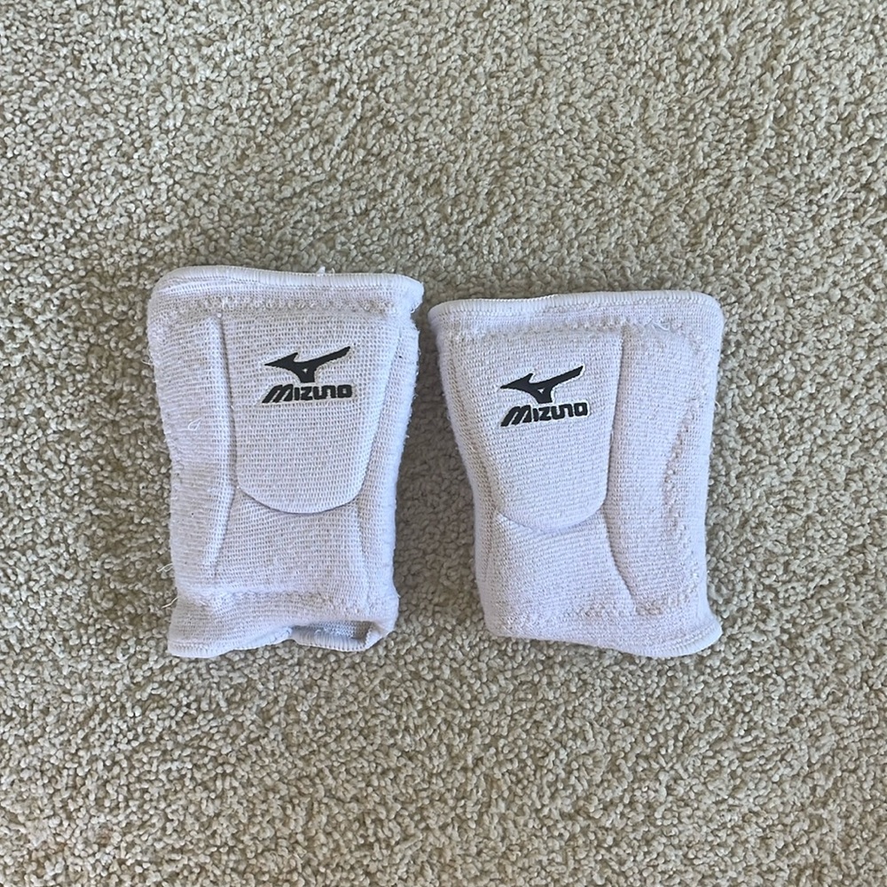 MIZUNO Volleyball Knee Pads